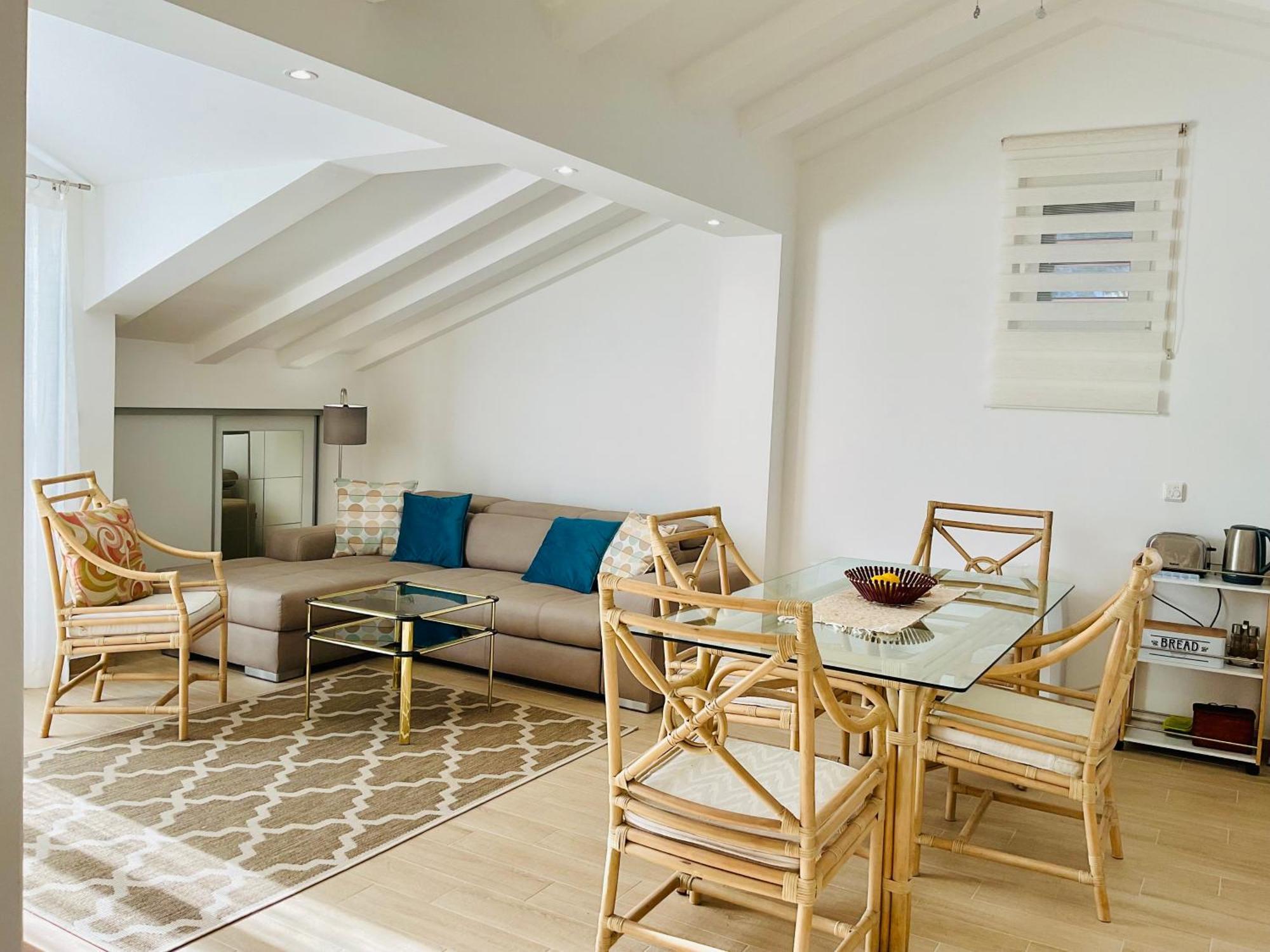 Petrovac Bay View Apartments מראה חיצוני תמונה