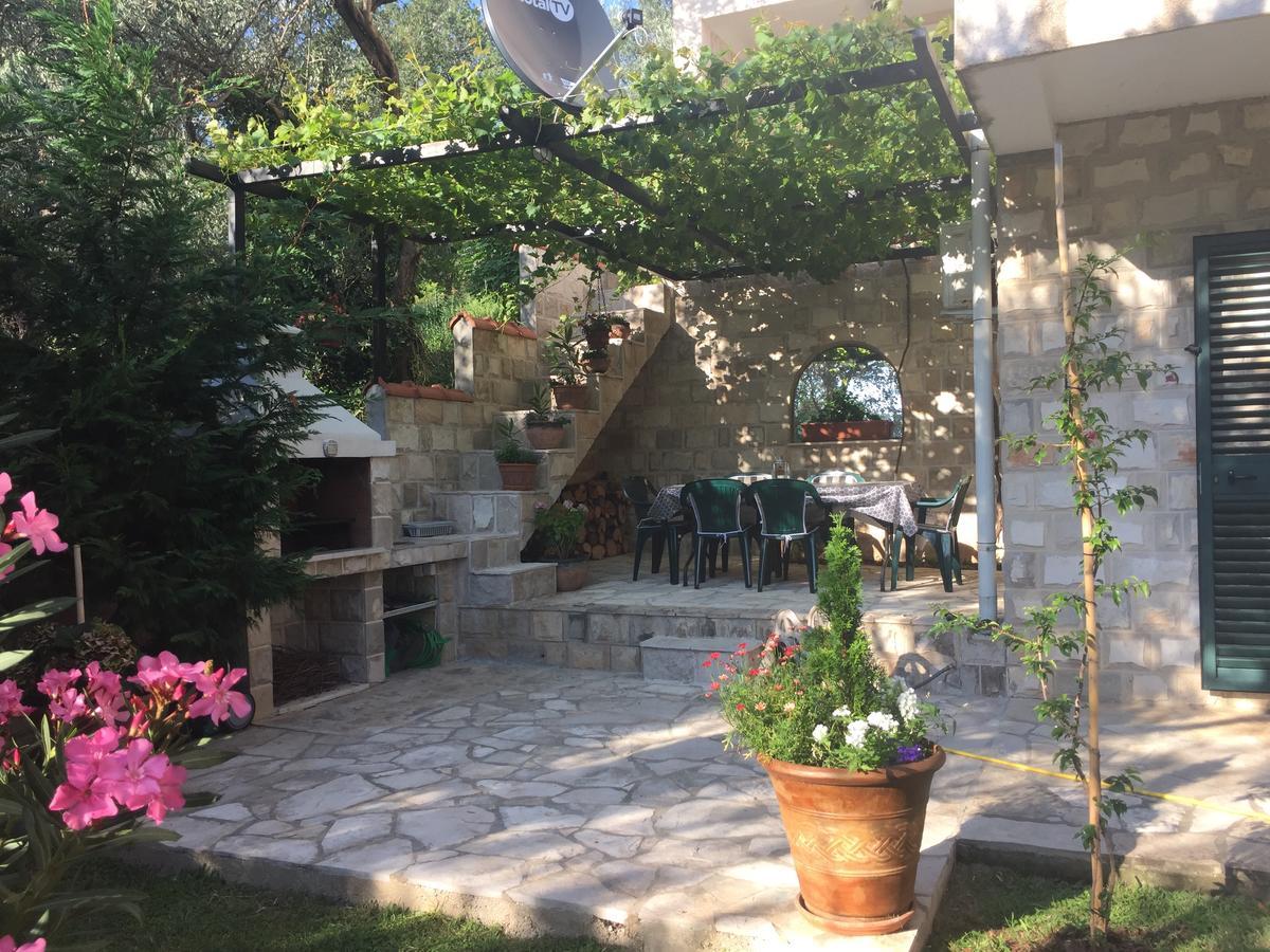 Petrovac Bay View Apartments מראה חיצוני תמונה